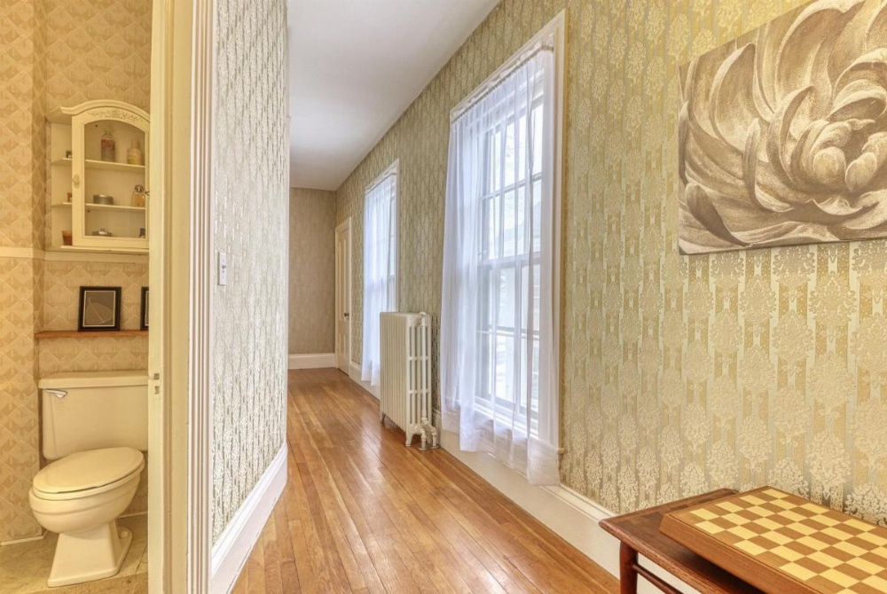 Bangor Victorian Home Image 27