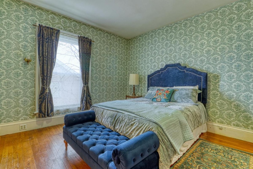Bangor Victorian Home Image 39